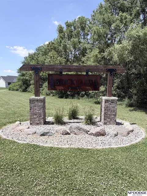 1018 Brickyard Dr, Hooper, NE 68031 photo 2