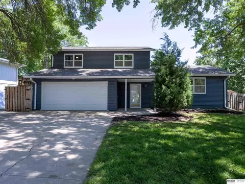 1421 S 163rd St, Omaha, NE 68130