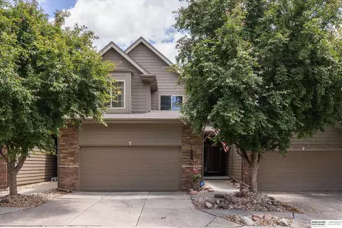 6807 N 122 Ct, Omaha, NE 68164