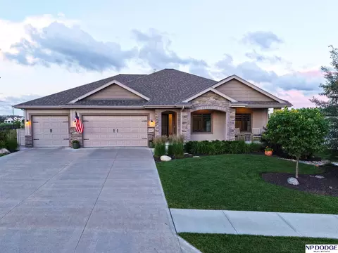 4407 N 189 St, Omaha, NE 68022