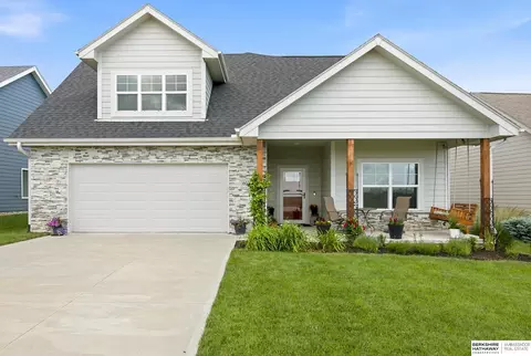 6025 N Hws Cleveland Blvd, Omaha, NE 68116