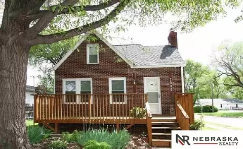 2000 N 32nd St, Lincoln, NE 68503