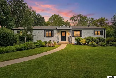 3125 Kucera Dr, Lincoln, NE 68502