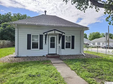 1649 N 29th St, Lincoln, NE 68503