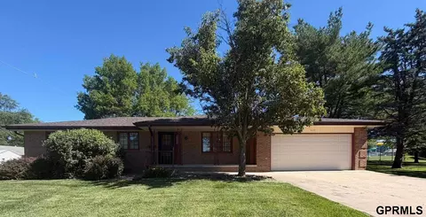 630 E 2nd St, Crete, NE 68333