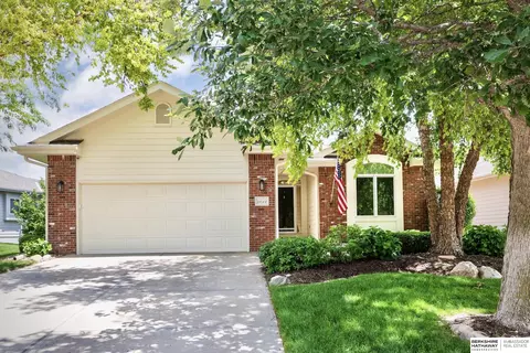 4613 N 134th Ave, Omaha, NE 68164