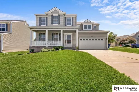 14819 Grebe St, Bennington, NE 68007