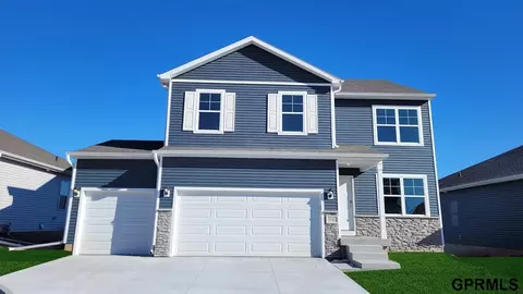 5533 N 186 Ave, Elkhorn, NE 68022