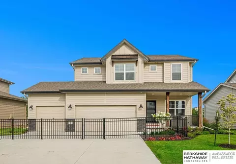 9505 S 183rd Ave, Omaha, NE 68136