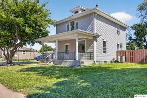 1440 E 12 St, Fremont, NE 68025