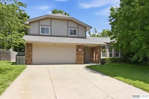 15018 Burt St, Omaha, NE 68154