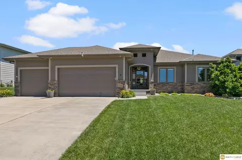 10639 S 189th St, Omaha, NE 68136