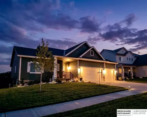 5520 N 181 St, Elkhorn, NE 68022