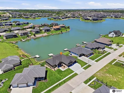 507 Deep Water Bay Bay, Lincoln, NE 68527