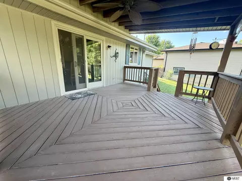 Exterior - 121 5th Ave, Ceresco, NE 68017 photo 3 of 6