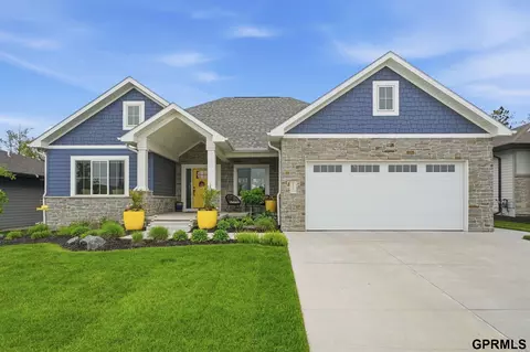 2211 Big Timber Rd, Lincoln, NE 68520