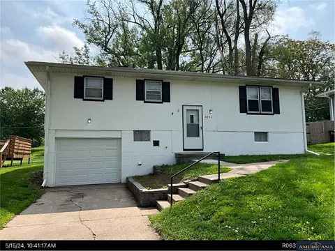 4741 N 64 St, Omaha, NE 68104
