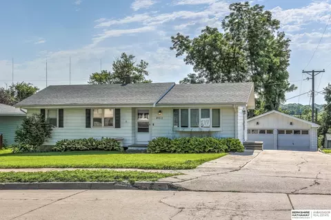 4011 N 92 Ave, Omaha, NE 68134