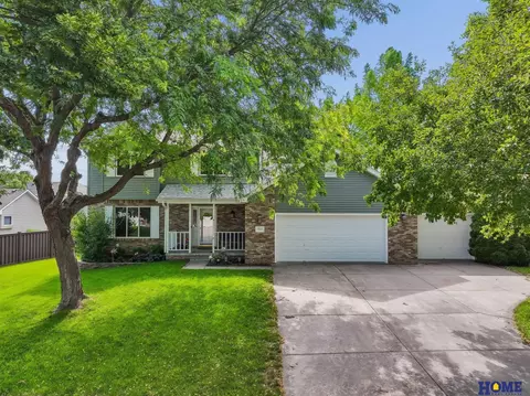7220 Woody Creek Ln, Lincoln, NE 68516