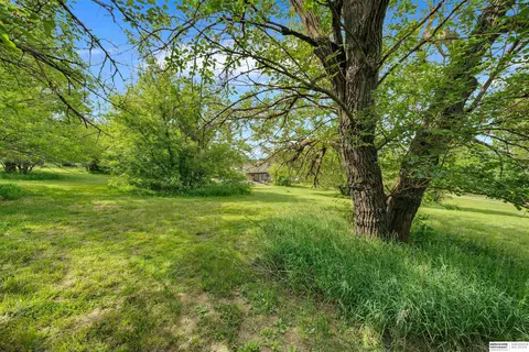 Exterior - 1908 Gregg Rd, Bellevue, NE 68005 photo 18 of 30
