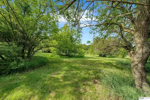 Exterior - 1908 Gregg Rd, Bellevue, NE 68005 photo 15 of 30