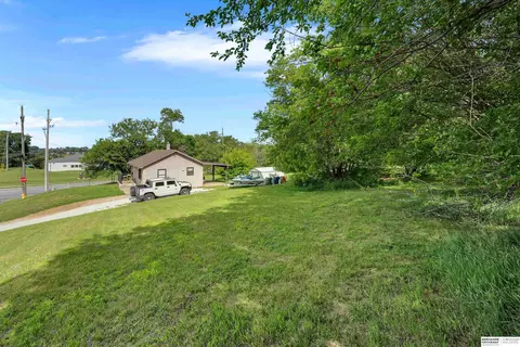 Exterior - 1908 Gregg Rd, Bellevue, NE 68005 photo 5 of 30