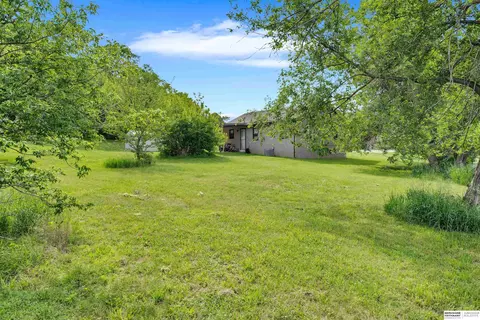 Exterior - 1908 Gregg Rd, Bellevue, NE 68005 photo 26 of 30