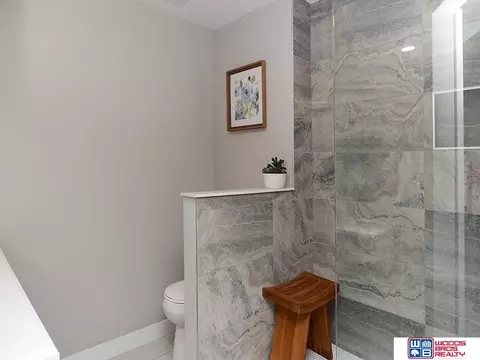 Bath - 1600 S 4th Ave, Beatrice, NE 68310 photo 1 of 8