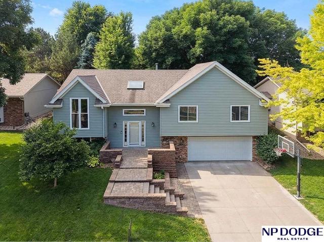 15523 Hamilton St, Omaha, NE 68154