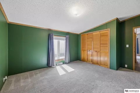 Bedroom - 1516 N Ashland Ave, Beatrice, NE 68310 photo 3 of 9