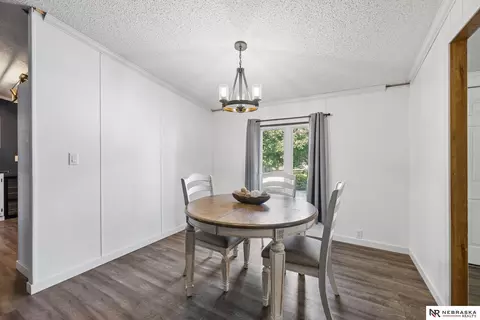 Dining - 1516 N Ashland Ave, Beatrice, NE 68310 photo 1 of 1