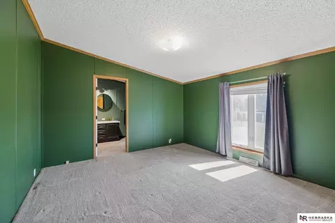 Bedroom - 1516 N Ashland Ave, Beatrice, NE 68310 photo 1 of 9