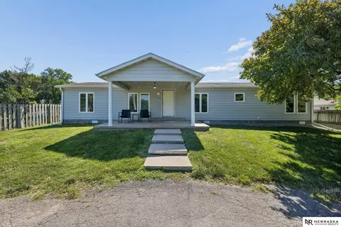 1516 N Ashland Ave, Beatrice, NE 68310