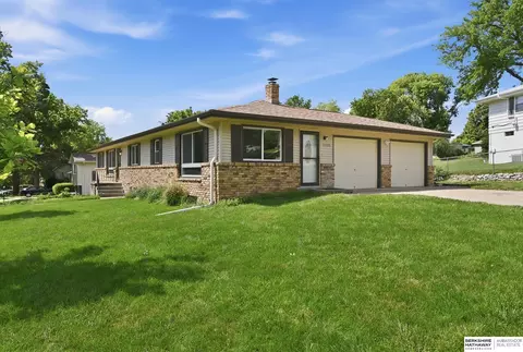 12525 Shirley St, Omaha, NE 68144