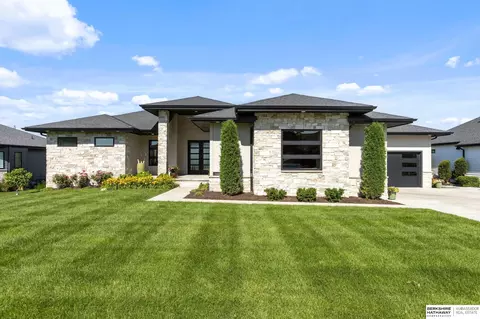11826 N 178 Cir, Bennington, NE 68007