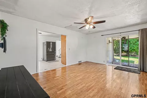 Living - 1000 N 4th St, Springfield, NE 68059 photo 1 of 2