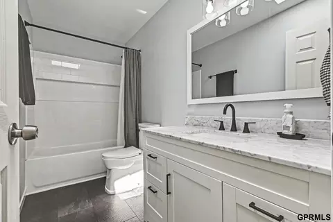 Bath - 1000 N 4th St, Springfield, NE 68059 photo 1 of 2
