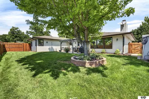 Exterior - 12229 Patrick Ave, Omaha, NE 68164 photo 2 of 11