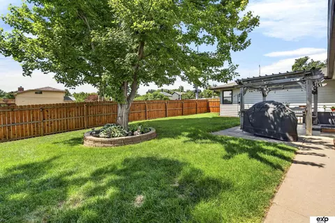 Exterior - 12229 Patrick Ave, Omaha, NE 68164 photo 5 of 11