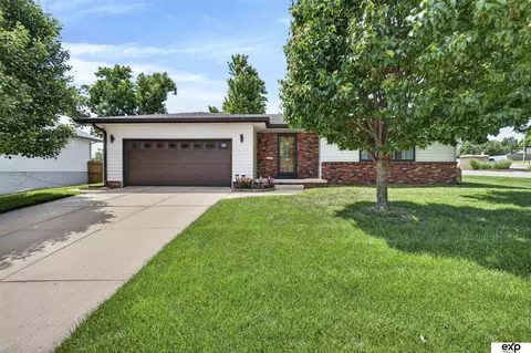 Exterior - 12229 Patrick Ave, Omaha, NE 68164 photo 8 of 11