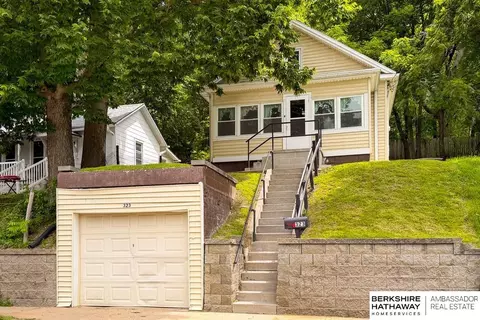 323 Benton St, Council Bluffs, IA 51503