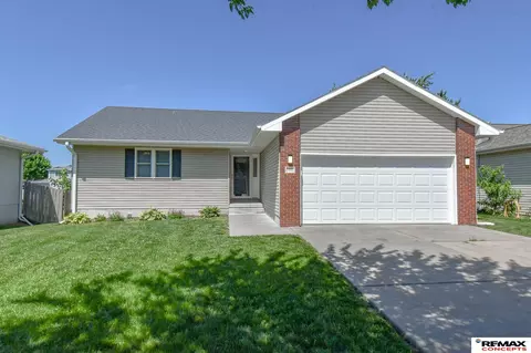 1601 SW 25 St, Lincoln, NE 68522