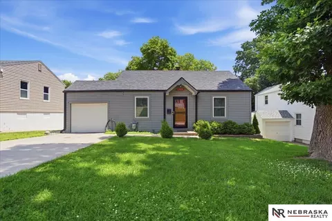 1323 S 51 Ave, Omaha, NE 68106