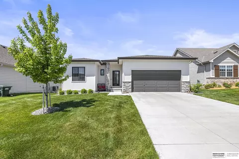 11010 S 187th St, Omaha, NE 68136