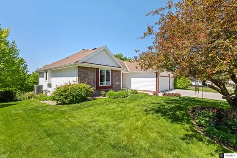 21935 Granada St, Gretna, NE 68028
