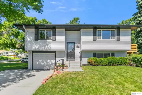 2118 S 122nd Ave, Omaha, NE 68144