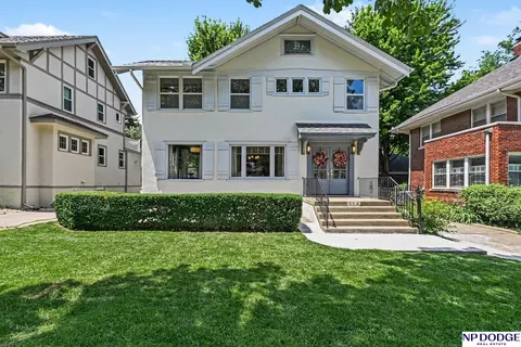 314 S 52 St, Omaha, NE 68132