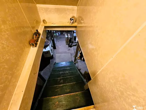 Entry Way - 202 E Murray St, Shickley, NE 68436 photo 3 of 9