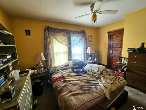 Bedroom - 202 E Murray St, Shickley, NE 68436 photo 6 of 10