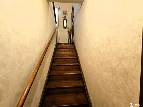 Entry Way - 202 E Murray St, Shickley, NE 68436 photo 4 of 9
